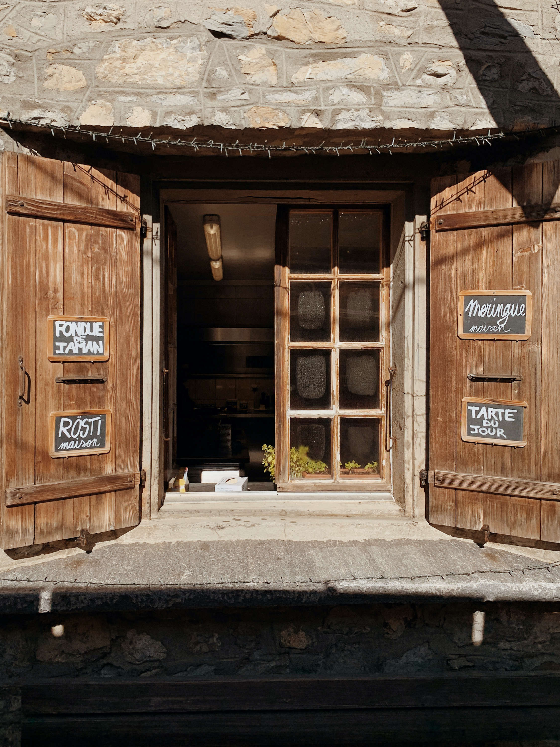 Rochers de Naye station