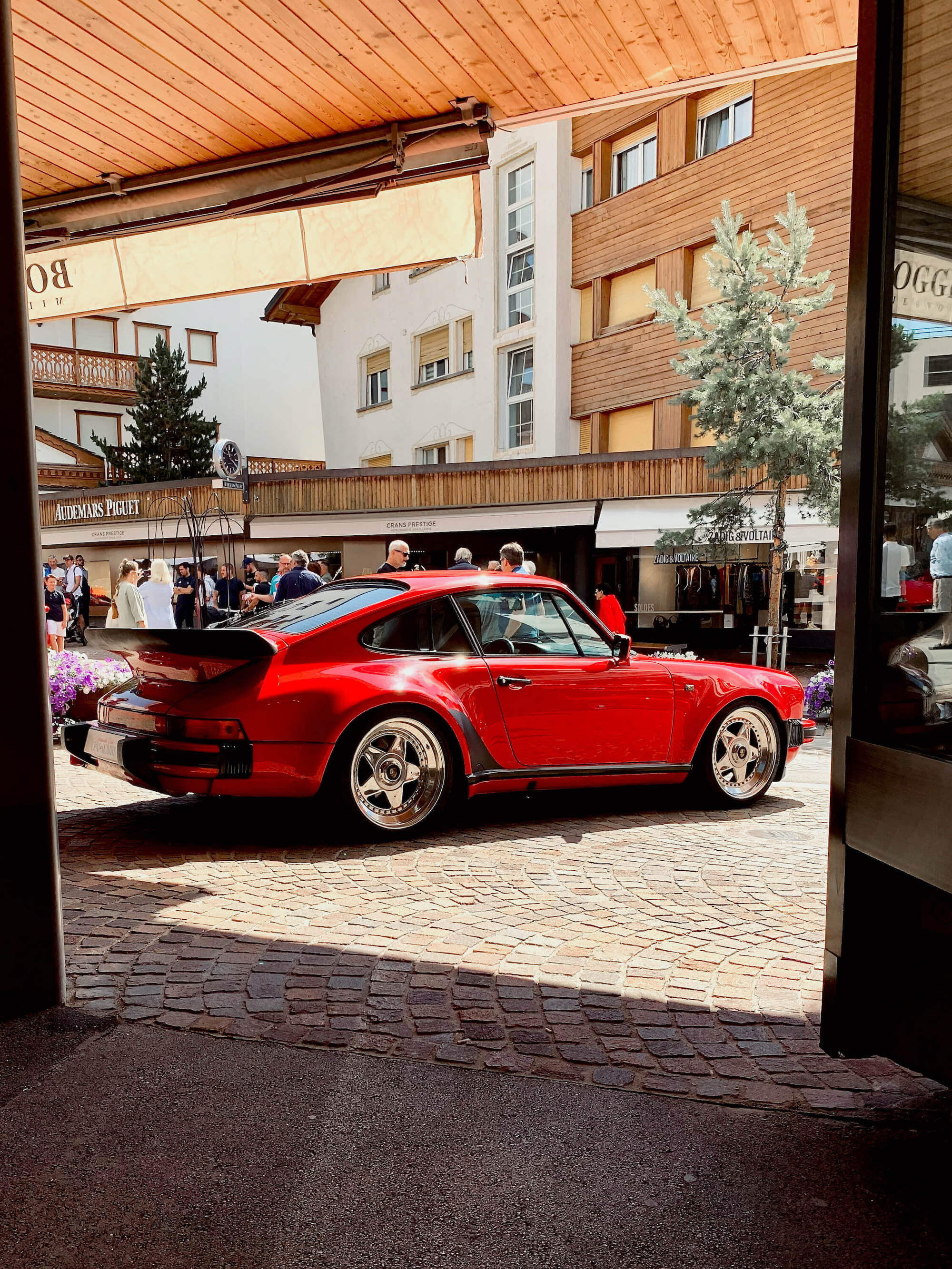 Porsche 911 Turbo at Crans